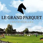 The King Duplex In The Enter Of Fontainebleau